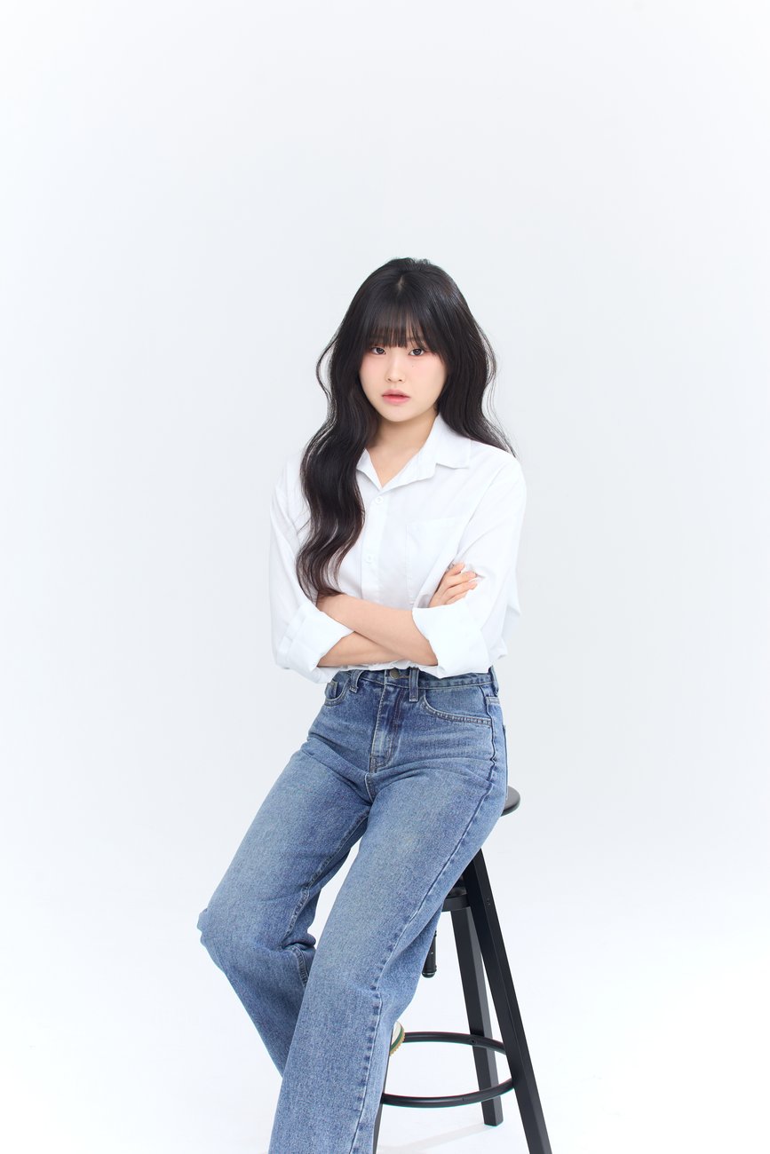 Lee Ji Min profile photo 2
