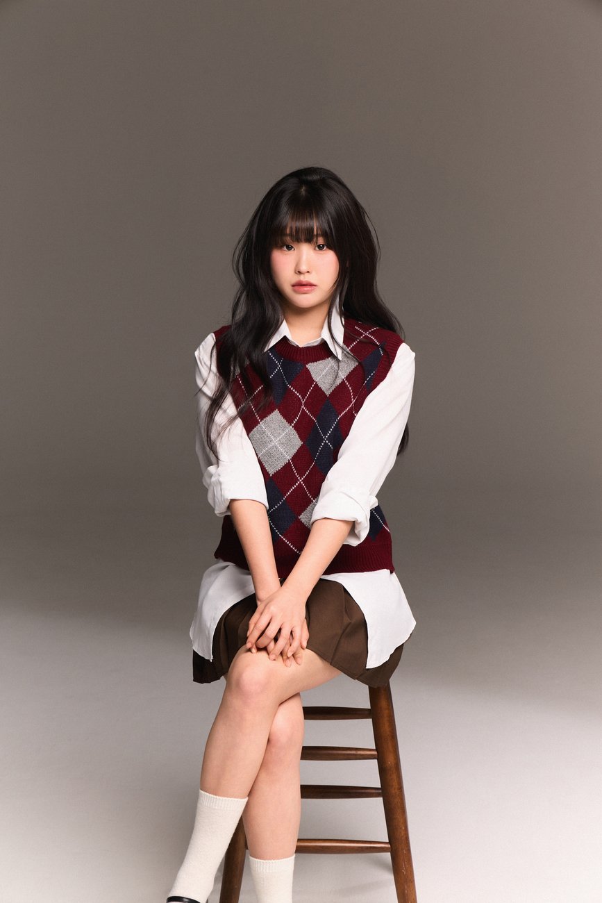 Lee Ji Min profile photo 6